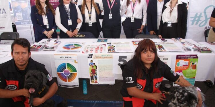 Participa FGE en la Cruzada por la Inclusión con la instalación de un módulo informativo y diversas ponencias