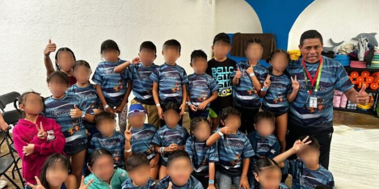 Equipo Changuitos-IMCUFIDE gana primer lugar en 3ra. Competencia Motivacional de Natación ‘Día de Muertos’