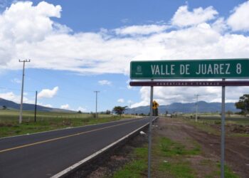Gobierno de Bedolla concluye conservación de entronque carretero Jiquilpan-Valle de Juárez-Morelia Informativo