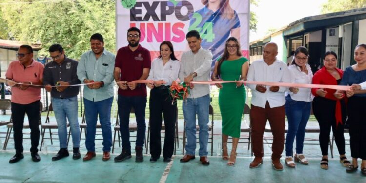 Inicia en Múgica ExpoUnis 2024 con la oferta educativa para jóvenes michoacanos-Morelia Informativo