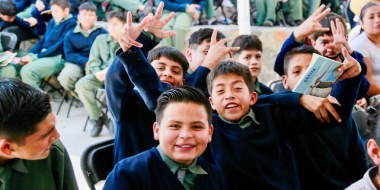 Con nuevas escuelas, gran impulso de Bedolla a Villas del Pedregal-Morelia Informativo