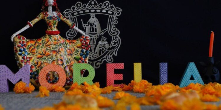 Plazas de Morelia, escenarios para disfrutar el Día de Muertos-Morelia Informativo