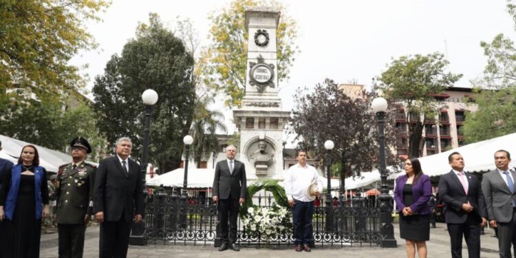 Mártires de Uruapan, ejemplo heroico en la defensa de la soberanía nacional: Bedolla