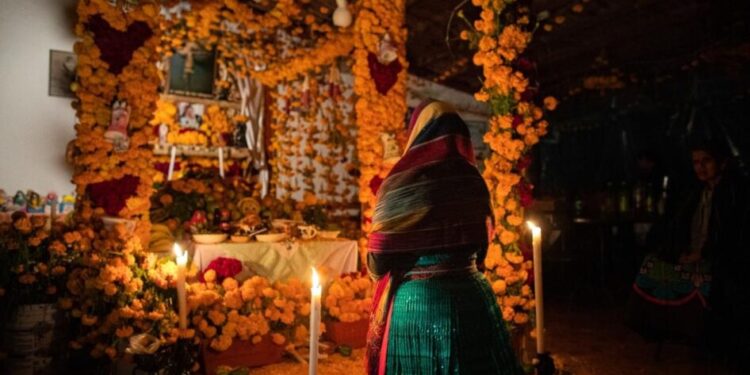 Michoacán se consolida como destino turístico y escaparate cultural: Bedolla
