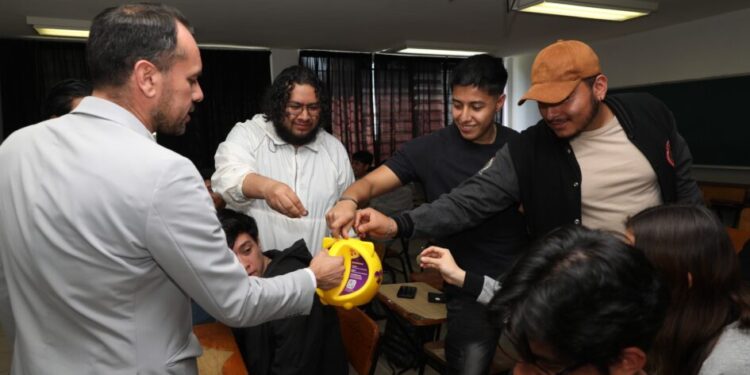 La comunidad nicolaita es humanista, destaca Teletón Michoacán; inicia boteo en la UMSNH