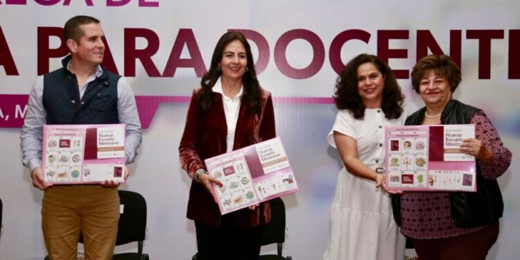 SEE entrega más de 57 mil guías contra el acoso escolar y de la NEM