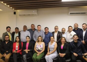 Atiende Vicente Gómez el tema de la salud en el distrito XIX