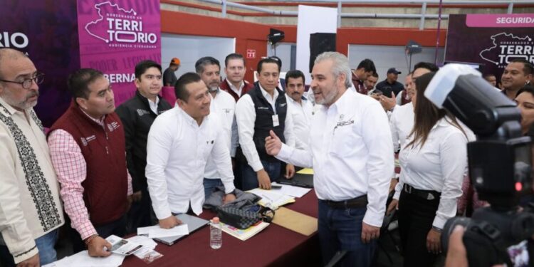 Sin intermediarios, arranca Bedolla segunda audiencia pública en Zacapu-Morelia Informativo