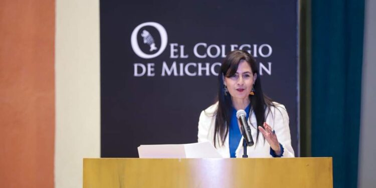 SEE reconoce a mujeres en premio nacional de investigación-Morelia Informativo