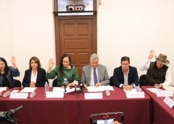Durante la reunión, las diputadas y el legislador, nombraron a Vania Díaz Villanueva como secretaria técnica de la Comisión-Morelia Informativo