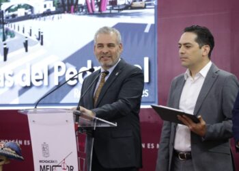 Puente de Villas del Pedregal con 67 % de avance: Bedolla