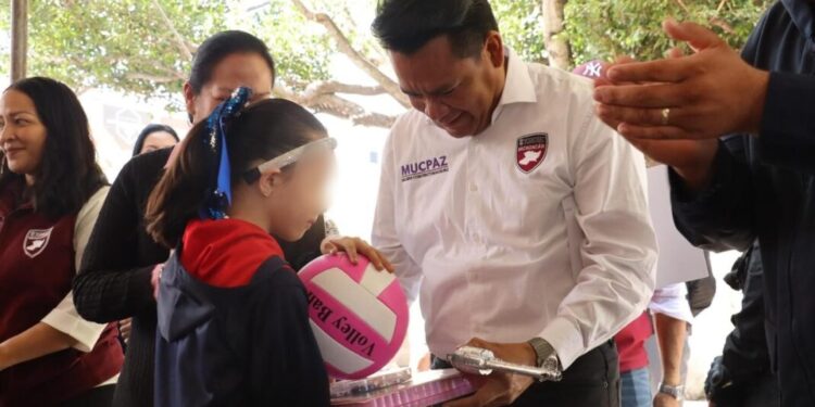 SESESP realiza canje de juguetes bélicos para promover la paz en Michoacán