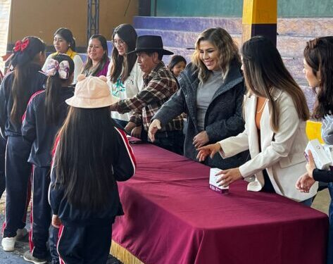 Participa FGE en Jornada de Menstruación Digna y Prevención del Embarazo en Niñas y Adolescentes en Pichátaro