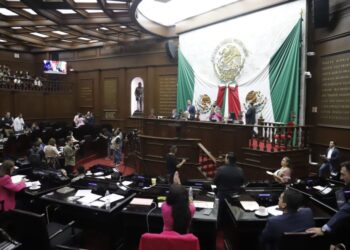 A la magistrada Alma Bahena, presea “Constitución de 1814”: 76 Legislatura