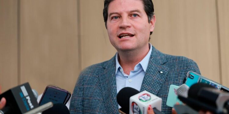 Respalda Alfonso Martínez llamado de empresarios para mejorar estrategia federal de seguridad