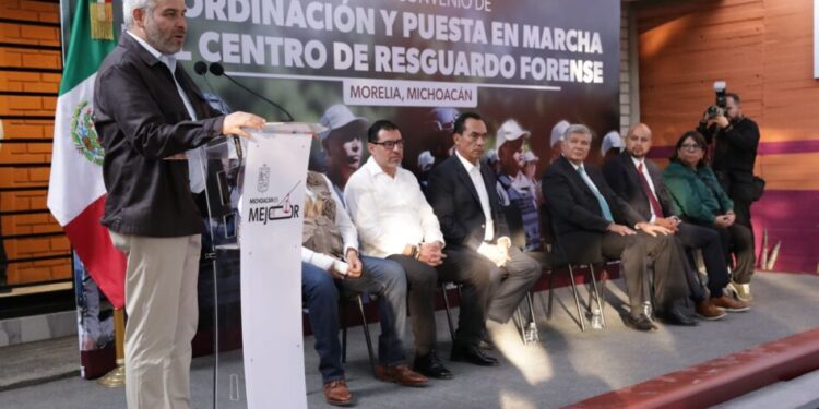 En marcha, Centro de Resguardo Forense; se fortalece identificación de personas desaparecidas: Bedolla