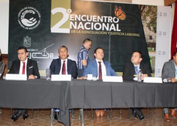 Expertos exponen desde Michoacán beneficios de la conciliación en conflictos laborales