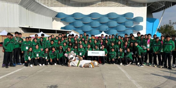Estudiantes del Cecytem participan en Encuentro Nacional Deportivo