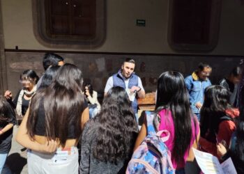 Lleva FGE actividades de prevención de la violencia a estudiantes de preparatoria en Morelia