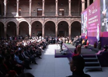 Atestigua GPPRD la firma de promulgación de la Reforma al Poder Judicial