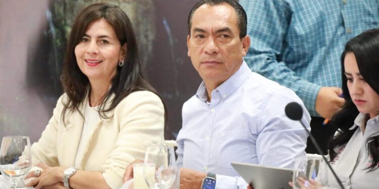 Se invierten 80 mdp en obra educativa en Uruapan: SEE