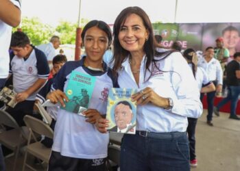 Llama SEE a estar pendientes del registro para las becas Rita Cetina