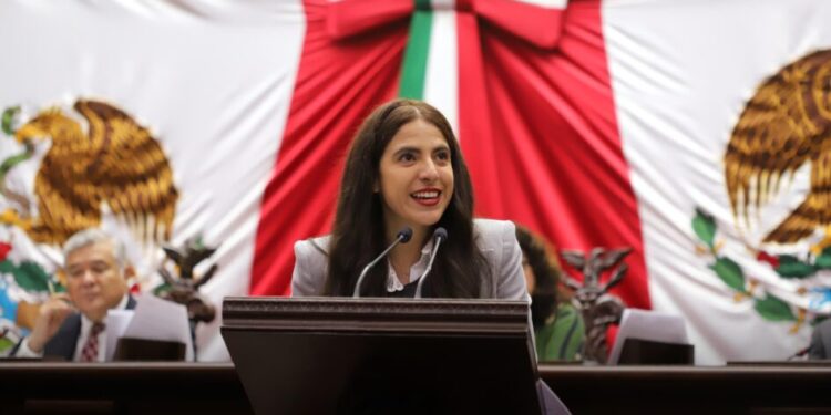 La lectura como motor de transformación: Propuesta de la diputada Giulianna Bugarini