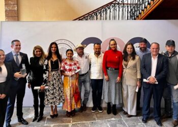 Con apoyo de mayoría plural en el Congreso, Hugo Rangel impulsa reforma para garantizar competitividad y preservación del mezcal michoacano.