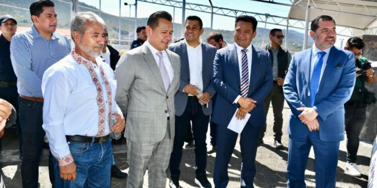 Carlos Torres Pila: Gobierno del Estado-Morelia Informativo