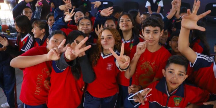 Conoce el paso a paso para solicitar la beca Rita Cetina: SEE-Morelia Informativo