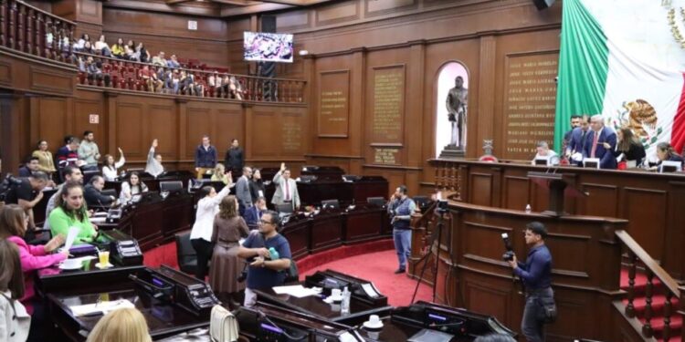 Reforma Constitucional en Materia de Seguridad Pública-Morelia Informativo