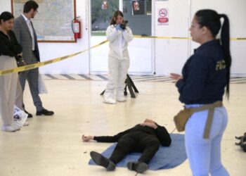 Recibe Fiscalía General a estudiantes de la Universidad Latina de América-Morelia Informativo