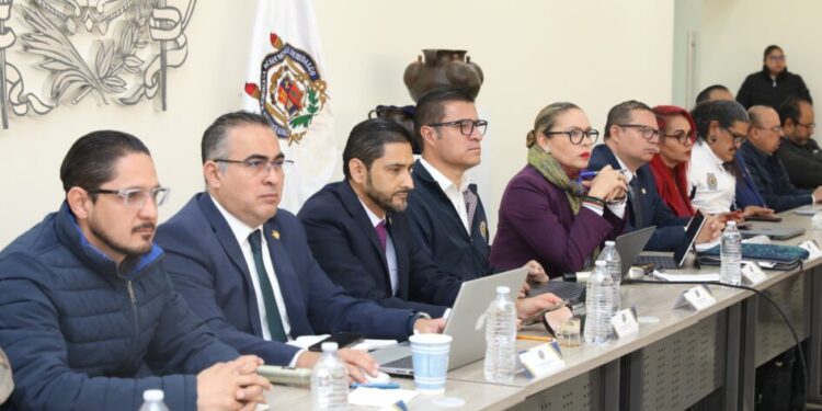 Plenamente garantizados derechos adquiridos de las y los trabajadores con la reforma constitucional de la UMSNH-Morelia Informativo