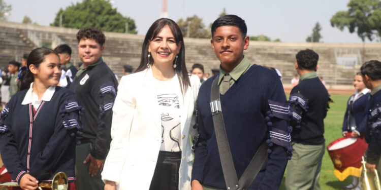 Este lunes inicia registro para becas Rita Cetina; conoce los requisitos