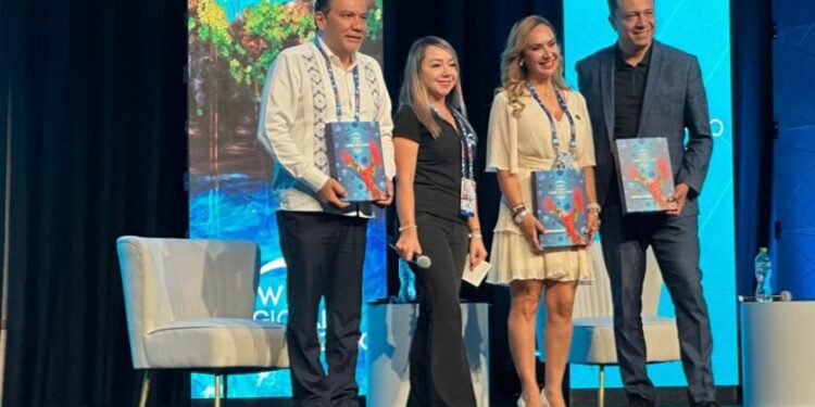 Michoacán se promociona como destino en foro de negocios para México y América Latina