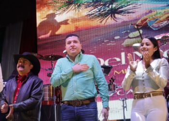 Impulso a la economía local, clave para el desarrollo del Distrito XIX: Vicente Gómez Núñez