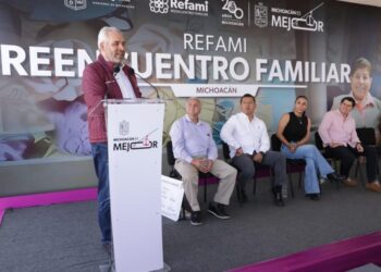 Visas unirán a familias separadas por más de 30 años: Bedolla