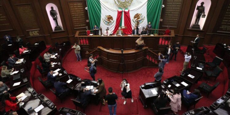 Por Ley, patrones deberán garantizar a trabajadores el acceso a vivienda-Morelia Informativo