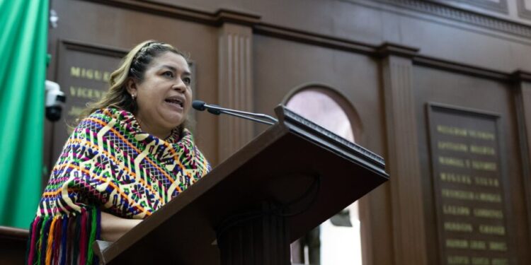 Con reforma integral, busca Belinda Iturbide proteger a los niños y niñas jornaleras-Morelia Informativo