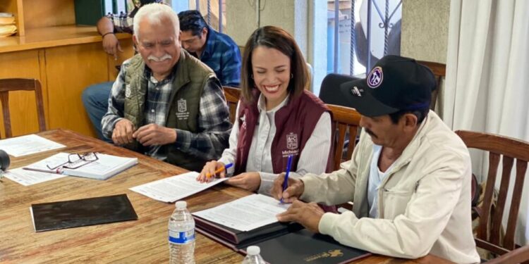 Propone Sí Financia a Unión Ganadera opciones de financiamiento para fortalecer al sector