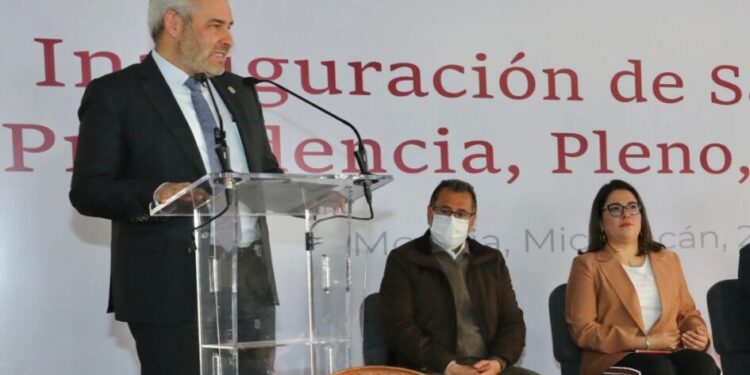 Tribunal de Justicia Administrativa prioriza atención ciudadana y combate a la corrupción: Bedolla