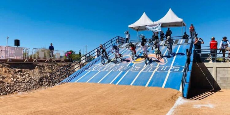 Morelianos traen Campeonato del norte y ocho medallas del Serial Nacional de BMX