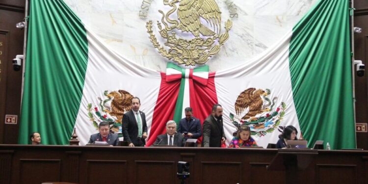 Reestructura 76 Legislatura la JUCOPO y tres comisiones de dictamen