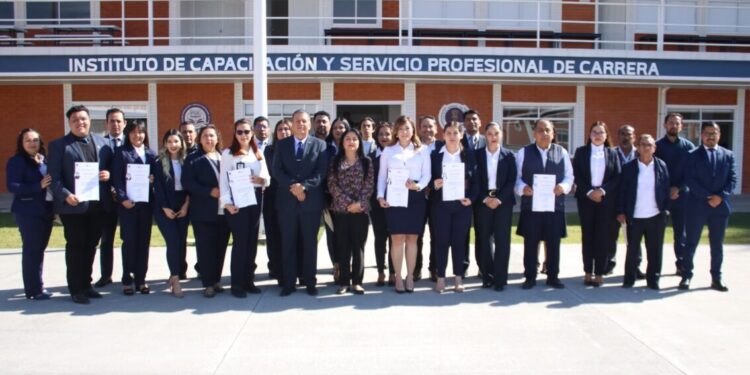 Concluye FGE diplomado en materia de Género, Derechos Humanos, y Contención Emocional para una Adecuada Procuración de Justicia