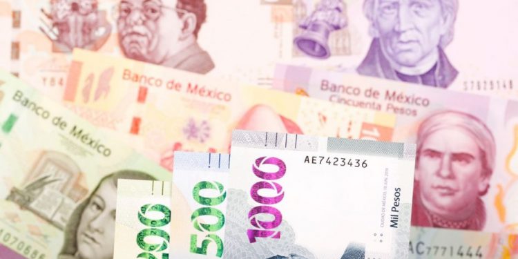 Aguinaldo a Trabajadores-Morelia Informativo