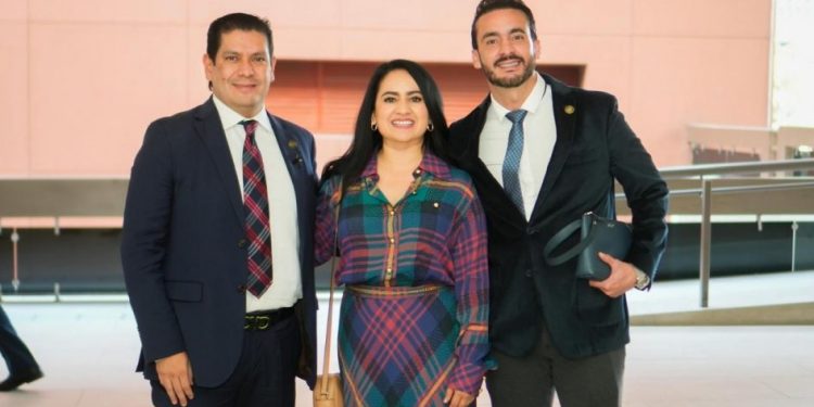 Gladyz Butanda-Morelia Informativo