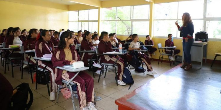 Justicia laboral: SEE alista nueva asignación de horas a docentes