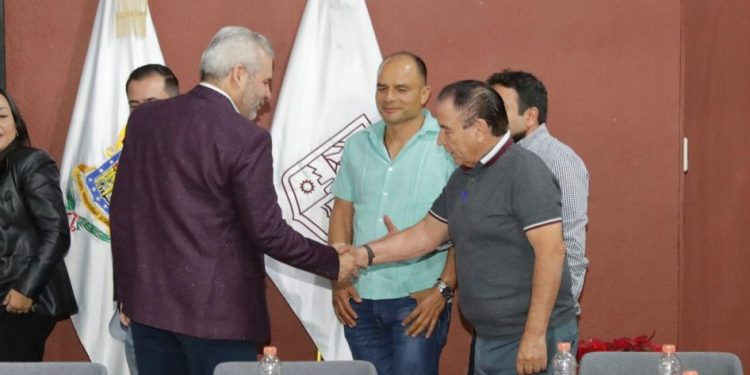 Transportistas de Uruapan se suman al teleférico: Bedolla