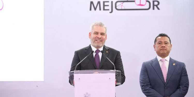 Reforma a la Universidad Michoacana ya es constitucional; aprobada por 59 municipios: Bedolla