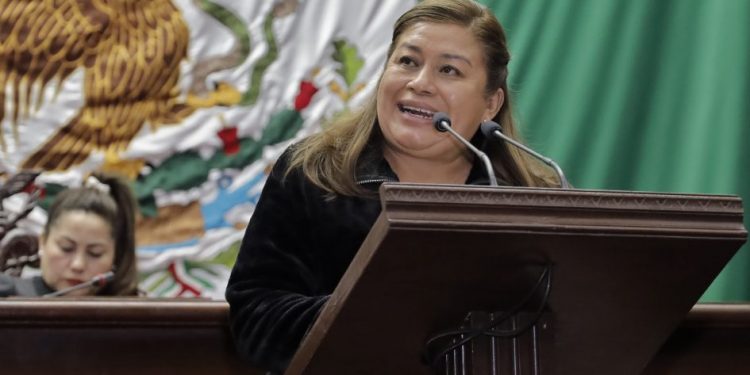 Presupuesto 2025 impulsará el desarrollo y bienestar de los Michoacanos: Belinda Iturbide